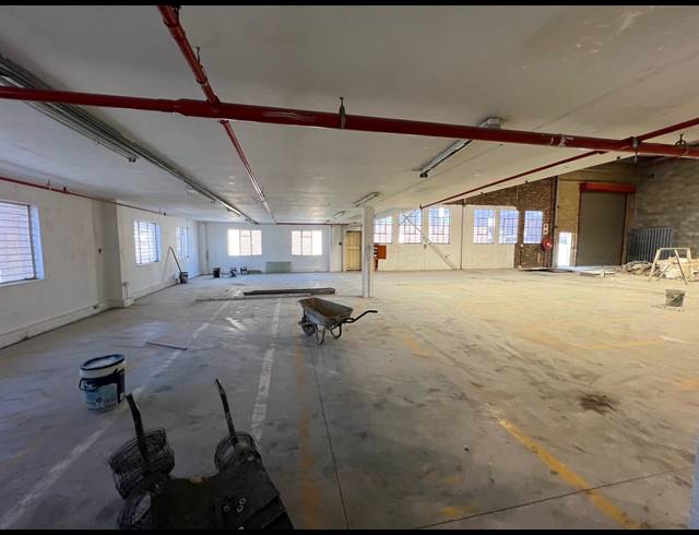 728M² WAREHOUSE TO LET IN KYA SANDS